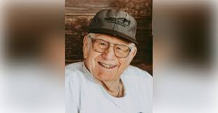 Richard Kelm's Instagram, Twitter & Facebook