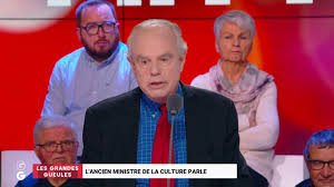 Frédéric mitterand je n'ai pas fait de choix entre françois mittérand et charles de gaulle. Frederic Mitterrand Biography French Politician Pantheon