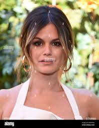 Lisa rogers hi-res stock photography and images