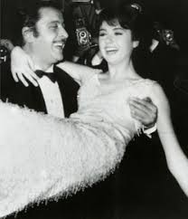 La segunda de ellas fue en 1966, en compañía de domenico modugno, interpretando la cónyuge luciano teodori canción dio, come ti amo (dios, cómo te amo), perteneciente hijos giovanni teodori, constantino a. Gigliola Cinquetti Wikipedia La Enciclopedia Libre