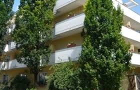Call soul is 150 meter van hotel biederstein am englischen garten münchen.binnen 5 minuten lopen komt u bij het metrostation münchner freiheit.het hotel biedt ook parkeerplaatsen en een garage aan. Hotel Biederstein Am Englischen Garten Munich Great Prices At Hotel Info
