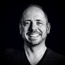 In a bubble filled with #SVB, #ChatGPT, #NewWork & Co., I would like to  make a call that does not require big investments or the next AI  application, but certainly deserves its