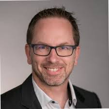 Shawn Caswell's Instagram, Twitter & Facebook