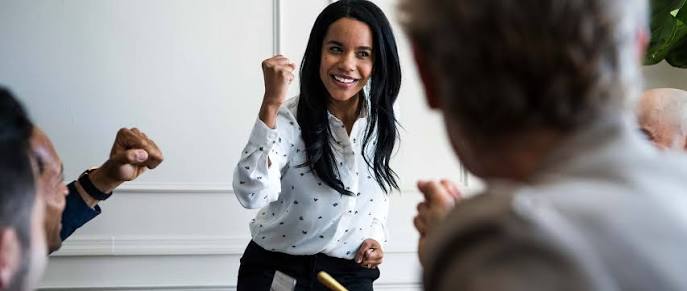 What Is Confidence and How Is It Communicated? | Poised