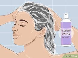 The hair fiber swells when saturated with water which causes uplifting of the cuticle. 3 Ways To Follow The Curly Girl Method For Curly Hair Wikihow
