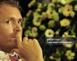 Tom Loo's Instagram, Twitter & Facebook