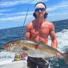 We are Out Here. Who's comin to party with us at The Wharf tonight? A few  tickets left. https://bit.ly/RG_wharfmay28