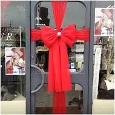 Beat The Rush And Order Your Christmas Door Bow Now Https Www Fleurgifts Com Products Diamante Doo Door Bows Christmas Christmas Door Decorations Door Bow