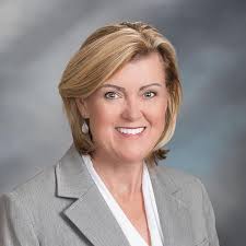 Amazon.com: What the Hatmaker Heard (A Missy DuBois Mystery):  9781516105793: Bretting, Sandra: Books