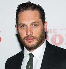 FANBOY PLANET.com .: Tom Hardy Loading 100 Bullets :.