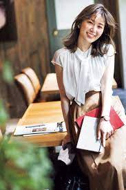乃木坂46 高山一実 この秋の３大オフィスコーデ １ポイントの女性らしさが旬 with online 講談社公式 恋も仕事もわたしらしく オフィスコーデ 高山 乃木坂 高山