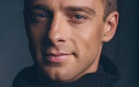 Men Headshots Archives