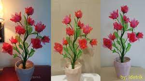 Kemudian kencangkan hingga berbentuk lingkaran atau bunga. Cara Membuat Bunga Dari Sedotan Plastik The Best Flower From A Straw Youtube