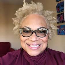 Dawn Dalton's Instagram, Twitter & Facebook