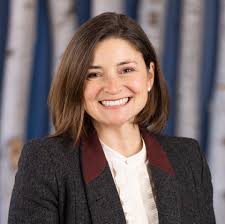 Karen Biddle's Instagram, Twitter & Facebook