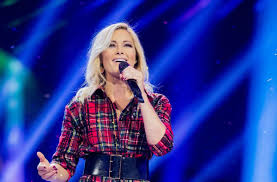 Helene fischer (geboren am 5. Helene Fischer Ungeschminkt Ihr Neujahrs Posting Zeigt Sie Ganz Naturlich Panorama Stuttgarter Zeitung