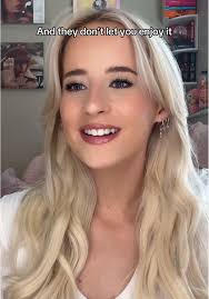 Jezelle Catherine Arch My Back