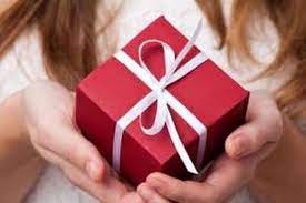 Desi, 31 tahun, tinggi badannya sedang saja, tapi buah dada 34b dan pinggulnya sangat menarik, sangat mengundang. Lima Ide Kado Ulang Tahun Pernikahan Untuk Orangtua Tercinta