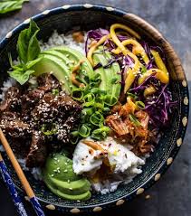 On vous livre leurs recettes favorites. Buddha Bowl 10 Recettes Reperees Sur Pinterest Grain Bowl Recipe Beef Recipes Bowls Recipe