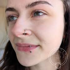 It was my pleasure to perform this unique lip piercing placement for Liz  today. Vertical lip piercings are so fun, and unique placements are such a  joy to do! Thanks for the