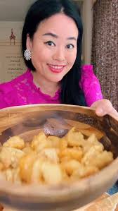 Bang bang Shrimp, 250 gr shrimp, 1 tsp pepper, 1 tsp baking powder, 1 tsp  garlic powder, 1 tsp chicken powder, 5 tbsp flour, 2 tbsp cornstarch , 100  ml ice water, Dipping sauce:, 70 gr mayo, 1 tbsp ...