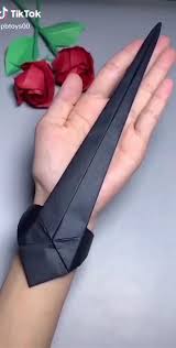 This Claws Video Anime Crafts Origami Crafts Diy Diy Crafts For Kids Easy