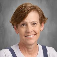 Julie Copp's Instagram, Twitter & Facebook