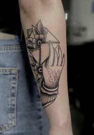 2 full time, 2 apprentices. Inkaholic Tattoo Und Piercingstudio Magdeburg Breiter Weg 227 Keplerpassage Magdeburg 2021