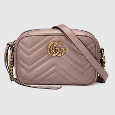 Wir als seitenbetreiber begrüßen sie als interessierten leser auf unserer webseite. Mini Tasche Gg Marmont Aus Matelasse In Blassrosa Leder Gucci De