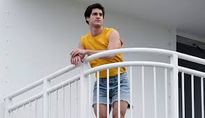 The first time darren criss and edgar ramirez saw alone, the complicated finale of the assassination of gianni versace: Darren Criss Versace Would Defy Odds To Win Emmy For Best Actor Goldderby