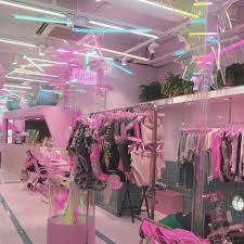 To say we are obsessed with skin is an understatement! Bipolar Aesthetics