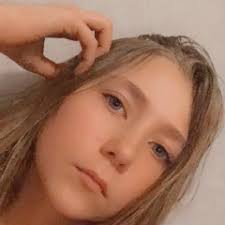 Stream Hailey Davidson music