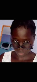 preparing my cloves for planting. doing this in Kenya