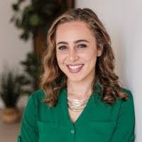 Tricia Rosenthal's Instagram, Twitter & Facebook