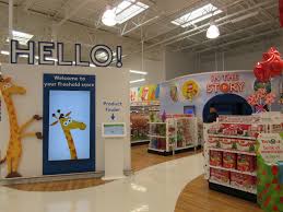 Descobre o nosso amplo catálogo de produtos ao melhor preço. Toys R Us Prepares For Its Final Curtain Mcmillandoolittle Transforming Retail