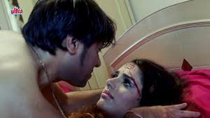 A hot new artist who has an overbearing momager and desperate need to escape the public eye + a young police officer. The World Of Fashion Hot Scene 10 11 Video Dailymotion