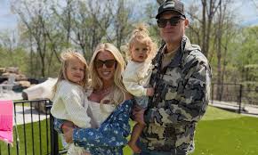 Jon Pardi Announces He And His Wife, Summer, Are Filing For Divorce