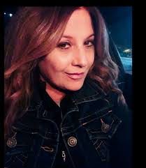 Colleen Osborne's Instagram, Twitter & Facebook