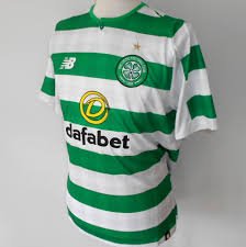 On the back, the gold continues, with a raised clover on the back neck. Celtic Fc New Balance Home Football Shirt 2018 2019 Football Fan Uk