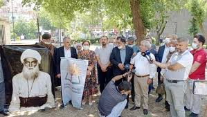 Ancak devletin şeyh said'in mezar yerini bilmesine rağmen sakladığını savunan fırat, mağdur olan ailelerin en azından kendi mezar taşına kavuşmayı beklediğini bildirdi. B Hfv63uli0qlm