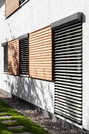 Referenz Der Fruhling Contract Vario Sonnenschutz Fenster Aussenrollladen Fassade Haus