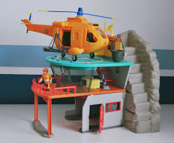 Feuerwehrmann sam ist unser mann! die fernsehserie feuerwehrmann sam begann ihre überraschend langwierige karriere im jahr 1987; Feuerwehrmann Sam Gewinnspiel Hubschrauber Und Bergrettungsstation Mamablog Einer Schreit Immer