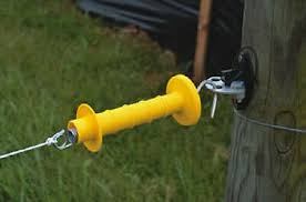 Everything you need to setup an electric fence gate. Sonstige 2 X Gate Anchor Insulator Electric Fence 1 X Yellow Heavy Duty Gare Handle Ccine Org
