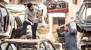 Box Office Sultan Is Now The 4th Highest Worldwide Grosser Collecting Rs 435 Crores Surpasses Chennai Express Bollywood Box Office Bollywood Hungama The task of crossing 300 cr is still in sight. bollywood hungama