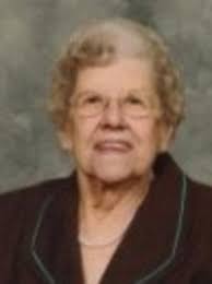 Evelyn Davis Obituary (2015)