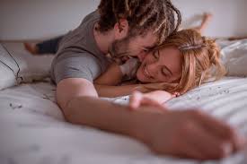 Was lieben männer im bett am meisten 10 sexstellungen, die männer besonders lieben video 4 geheimnisse, die männer an s*x großartig finden! 8 Dinge Auf Die Manner Im Bett Stehen