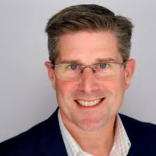 After more than 3.5 years at CarMax the time has come for me to turn the  page and begin a new chapter. Working alongside such a talented, dedicated,  and supportive group of