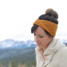 It takes only 35 yards of bulky weight yarn to make one of these in the biggest size. Diy Ear Warmers Gallery Craftgawker