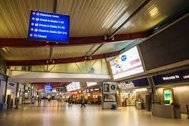 As the airport serves mostly budget carriers, facilities are fairly bare bones and high fees for things such as trolleys and plastic security. London Luton Airport Sees 42nd Consecutive Month Of Growth