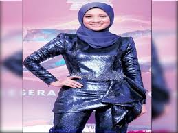 Kablooie cat 4 aylar önce. Nabila Razali Bekas Pelajar Smk St Mary Cerita Perkembangan Terkini Dengan Lelaki Kelas Sebelah Personaliti Gps Bestari